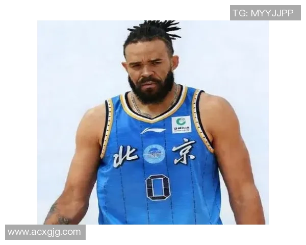 媒体人分析麦基表现不足北京战术执行与进攻选择亟待改善